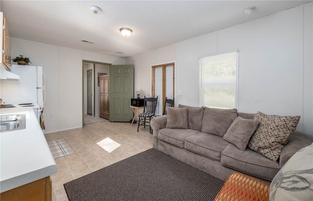 476 Hewitt Run Road, Wind Ridge, PA 15380