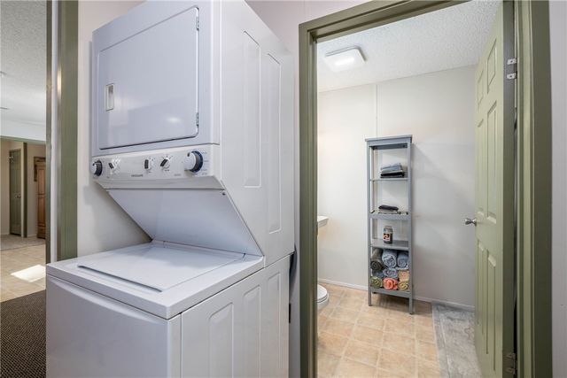 476 Hewitt Run Road, Wind Ridge, PA 15380