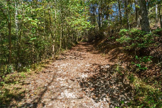 476 Hewitt Run Road, Wind Ridge, PA 15380