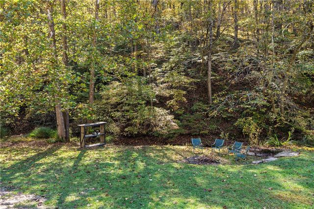 476 Hewitt Run Road, Wind Ridge, PA 15380