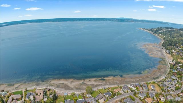 177 SW 185th Lane, Normandy Park, WA 98166