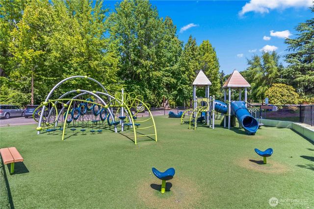 177 SW 185th Lane, Normandy Park, WA 98166