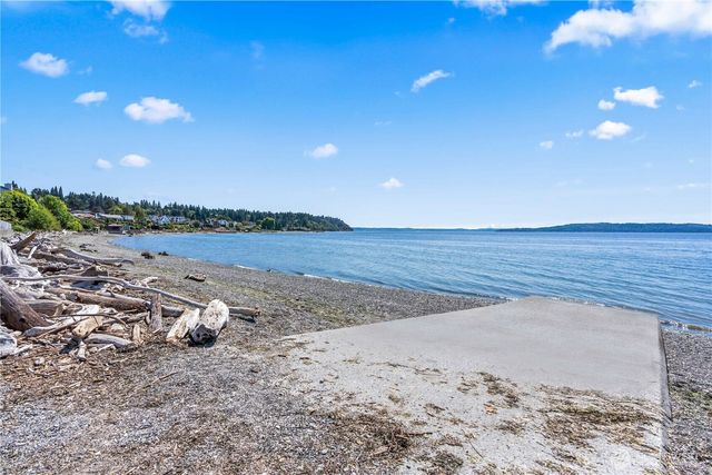 177 SW 185th Lane, Normandy Park, WA 98166