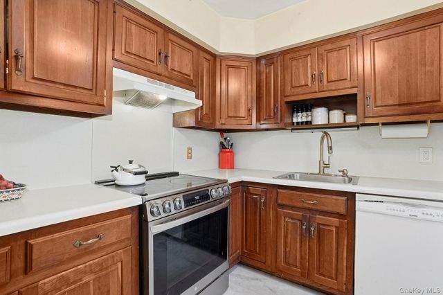 46 Mitchell Avenue, Poughkeepsie, NY 12603