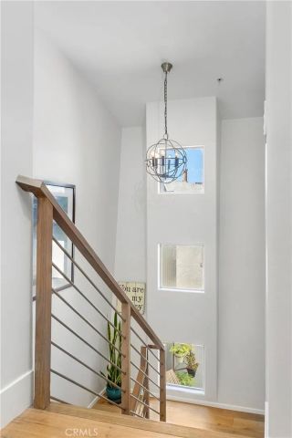 647 2nd Street, Hermosa Beach, CA 90254