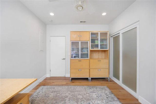 647 2nd Street, Hermosa Beach, CA 90254