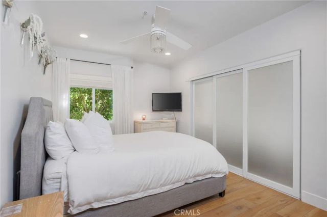 647 2nd Street, Hermosa Beach, CA 90254