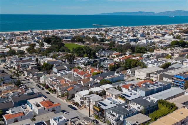 647 2nd Street, Hermosa Beach, CA 90254