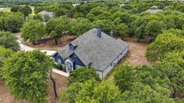 350 Timbers Circle, Poolville, TX 76487
