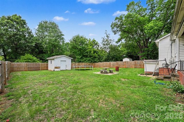 2039 Cline Street, Statesville, NC 28677