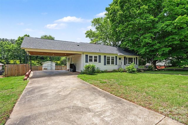 2039 Cline Street, Statesville, NC 28677