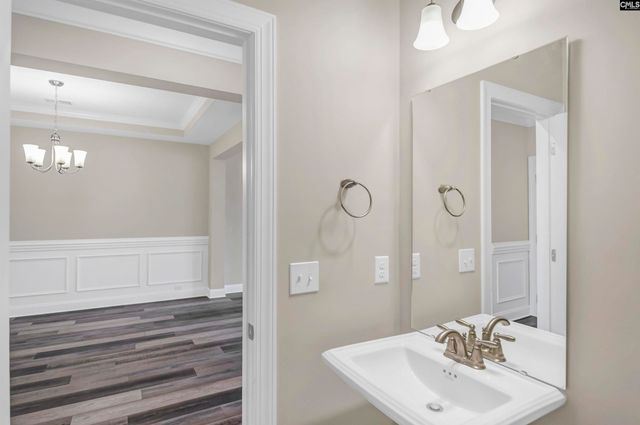 636 Thunder Gulch Avenue, Lexington, SC 29073