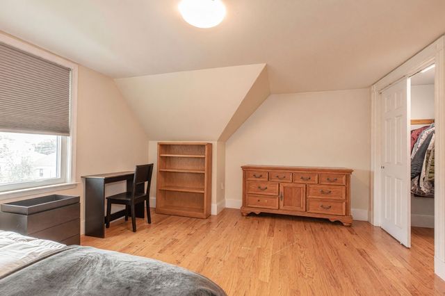 38 Davis St, Quincy, MA 02170