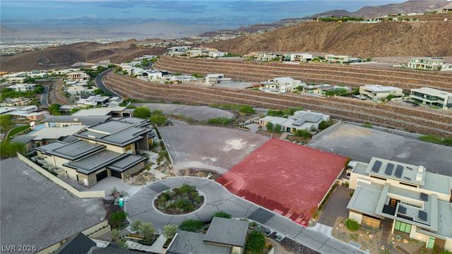 20 Sanctuary Peak Court, Henderson, NV 89012