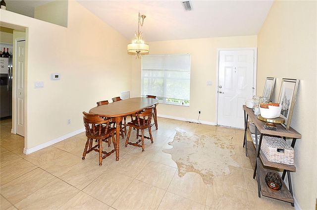 155 36th Court SW, Vero Beach, FL 32968
