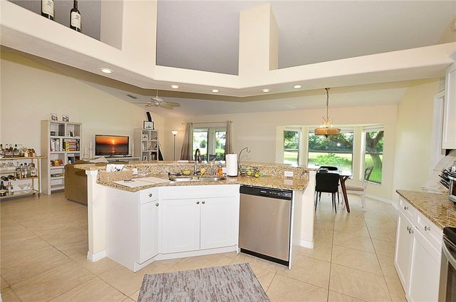 155 36th Court SW, Vero Beach, FL 32968