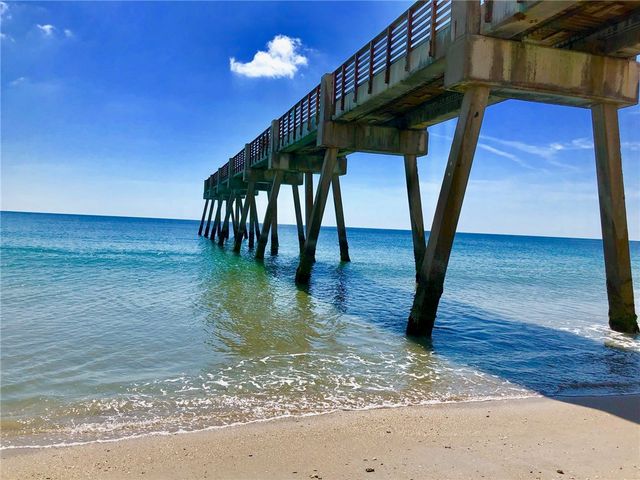 155 36th Court SW, Vero Beach, FL 32968