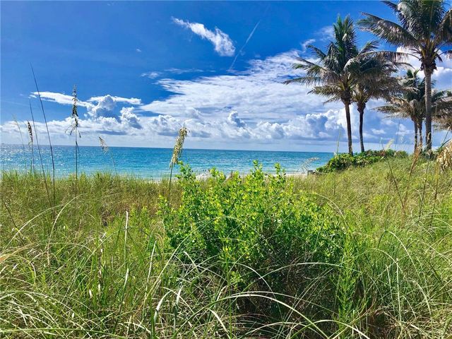 155 36th Court SW, Vero Beach, FL 32968