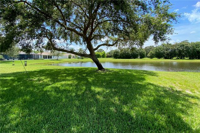 155 36th Court SW, Vero Beach, FL 32968