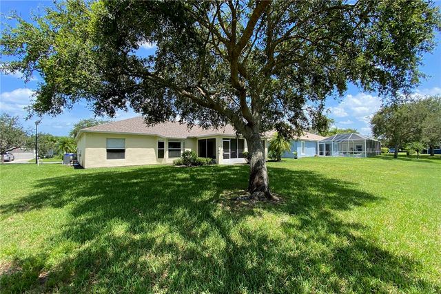 155 36th Court SW, Vero Beach, FL 32968