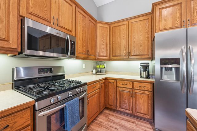 2255 146th Avenue NE, Ham Lake, MN 55304