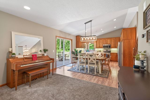 2255 146th Avenue NE, Ham Lake, MN 55304