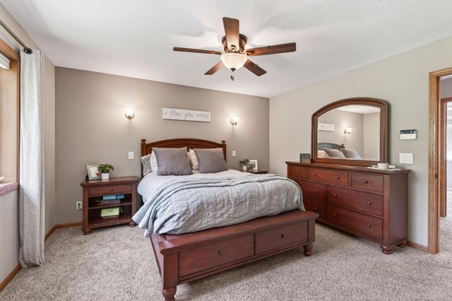 2255 146th Avenue NE, Ham Lake, MN 55304