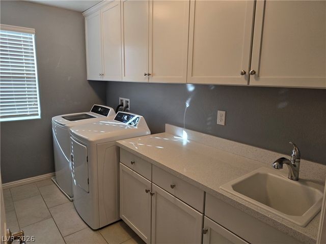 2926 Tremont Avenue, Henderson, NV 89052
