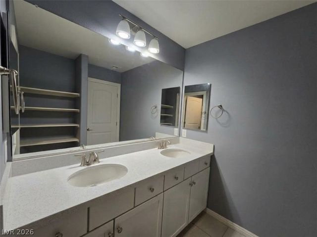 2926 Tremont Avenue, Henderson, NV 89052