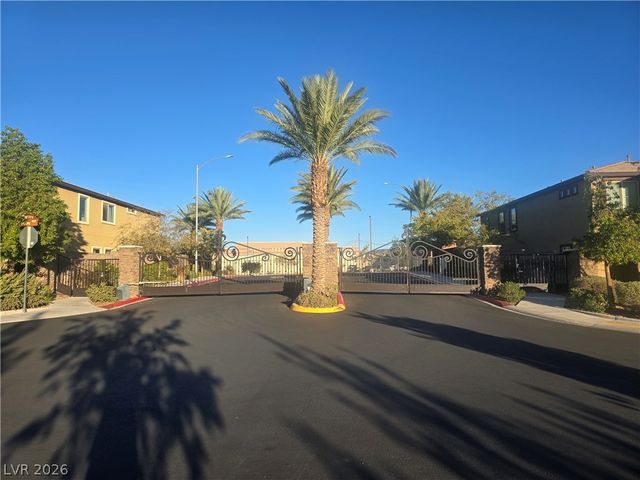 2926 Tremont Avenue, Henderson, NV 89052