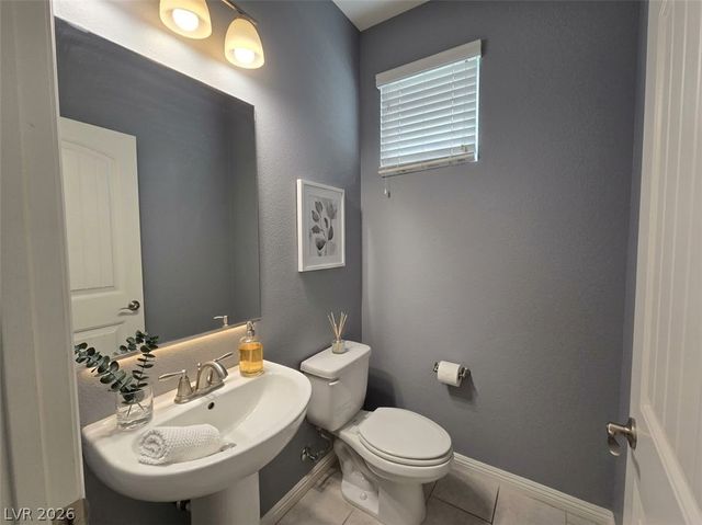 2926 Tremont Avenue, Henderson, NV 89052