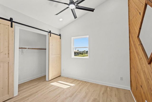 1225 O Neil Road, Port Bolivar, TX 77650