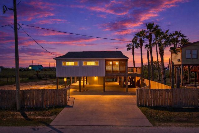 1225 O Neil Road, Port Bolivar, TX 77650