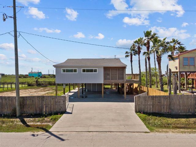 1225 O Neil Road, Port Bolivar, TX 77650