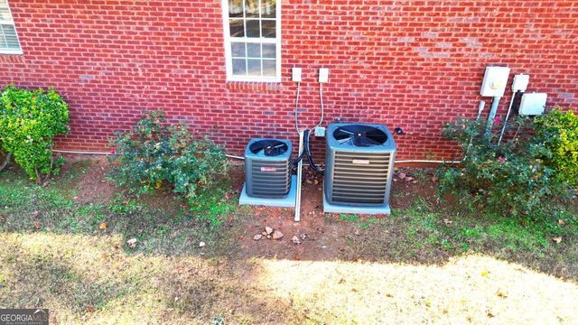 3560 Glen Summit Lane, Snellville, GA 30039