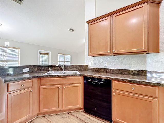 3883 SE 99TH STREET, Belleview, FL 34420