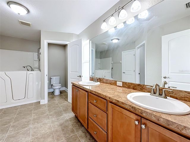 3883 SE 99TH STREET, Belleview, FL 34420