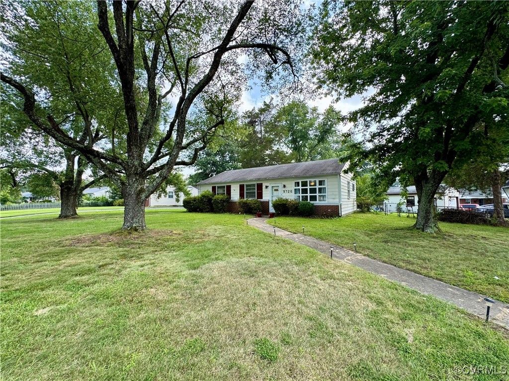 9726 Durango Rd, Henrico, VA 23228