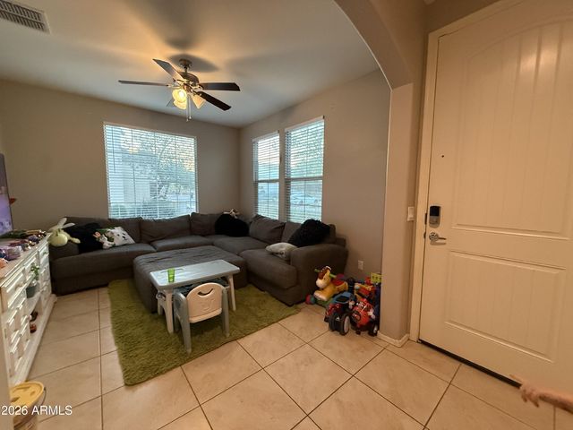 17717 W MANDALAY Lane, Surprise, AZ 85388
