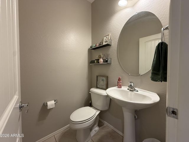 17717 W MANDALAY Lane, Surprise, AZ 85388