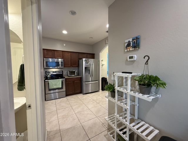 17717 W MANDALAY Lane, Surprise, AZ 85388