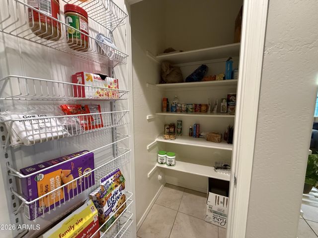 17717 W MANDALAY Lane, Surprise, AZ 85388