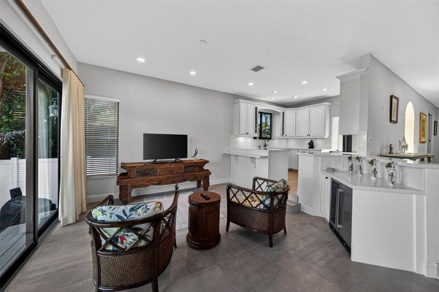 1505 SE 11th Street, Fort Lauderdale, FL 33316