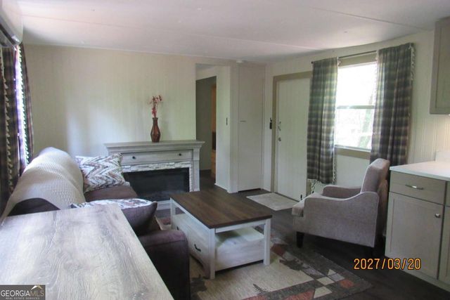 1302 Oconee Drive SW, Sparta, GA 31087