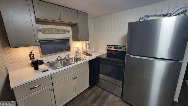1302 Oconee Drive SW, Sparta, GA 31087