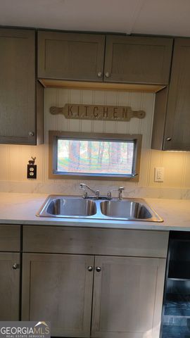 1302 Oconee Drive SW, Sparta, GA 31087