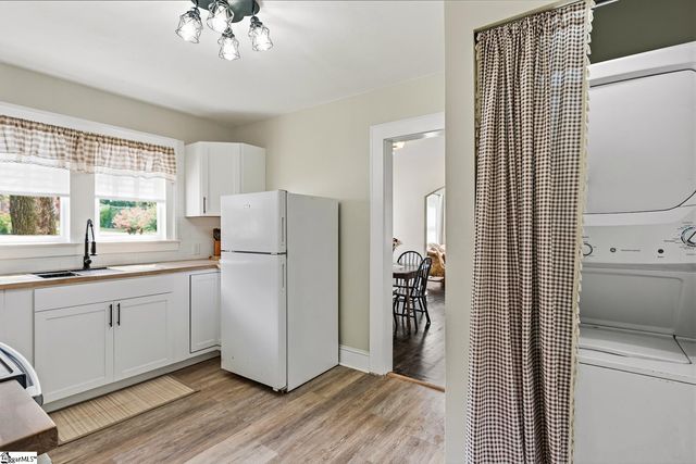 2001 Woodside Avenue, Anderson, SC 29625