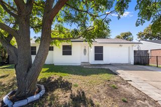 1111 Oriole Boulevard, Duncanville, TX 75116