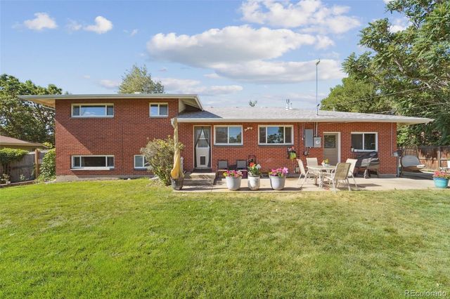 1043 W 100th Place, Northglenn, CO 80260