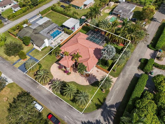 24225 SW 198th Ave, Homestead, FL 33031